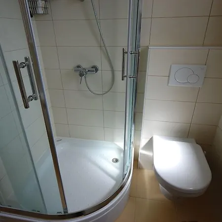 Vesna By El-pi Tours Apartament *