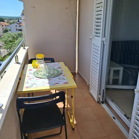 Appartement Vesna By El-pi Tours *