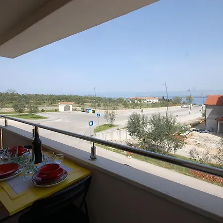 Apartman Vesna By El-pi Tours *